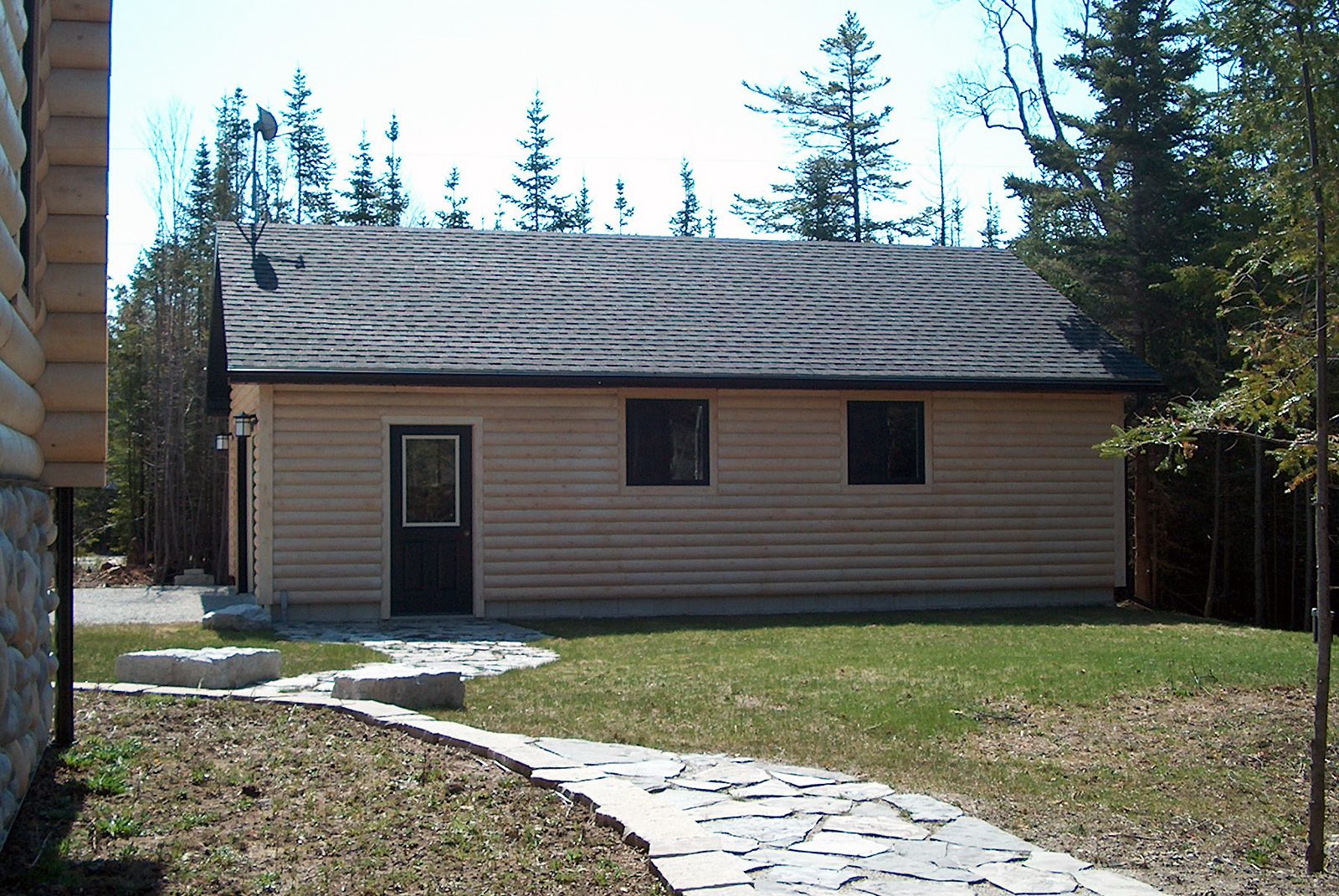 Cape Hurd: garage side view
